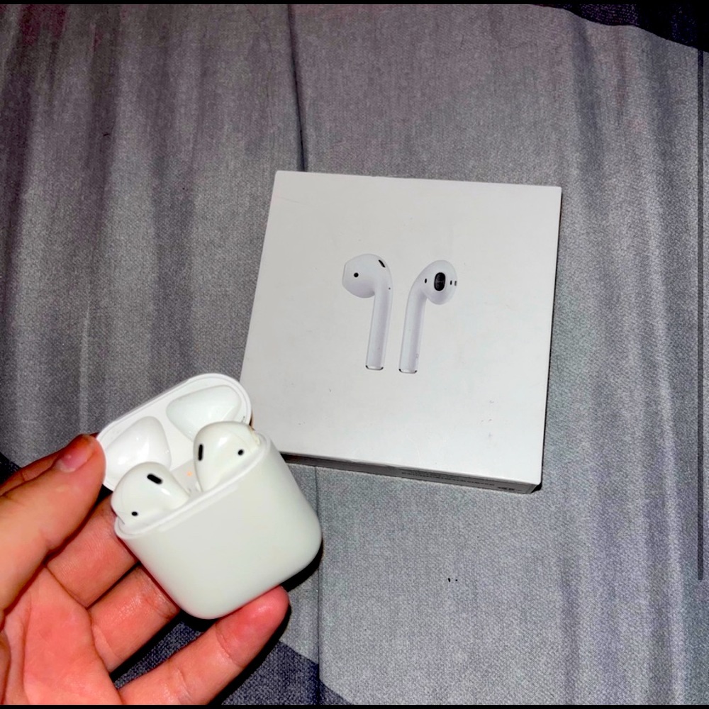 Airpods 2nd gen